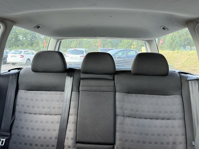 Volkswagen Passat 1.9 TDI REZERVACE - fotka 15 z 21
