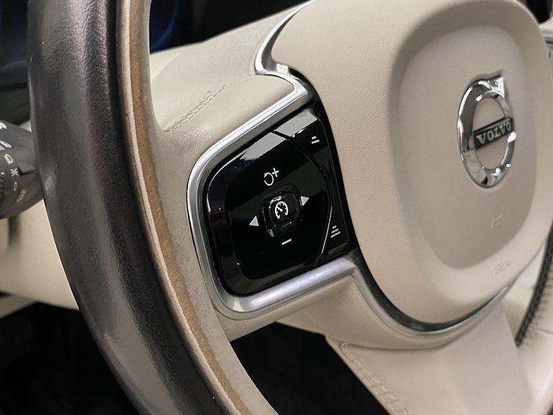 Volvo V90 D5 AWD INSCRIPTION AUT CZ - fotka 19 z 50