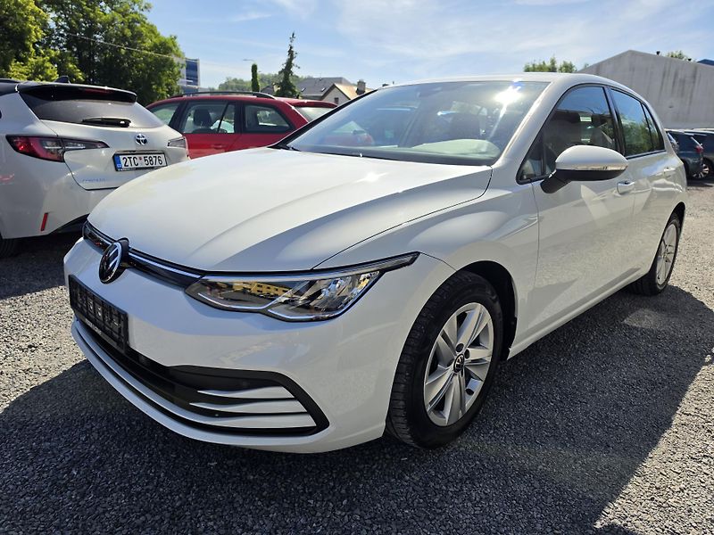 Volkswagen Golf 1.5TSI 8 Automat Led  Virtual  - fotka 2 z 29
