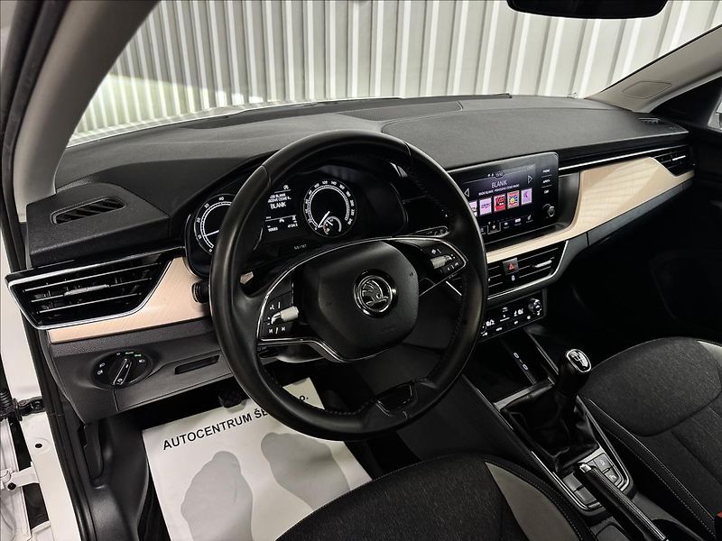 Škoda Scala 1.0TGI STYLE ACC 2XKOLA LED - fotka 15 z 42