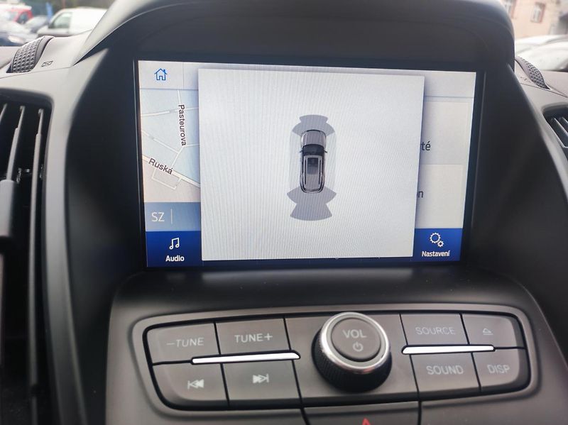 Ford Kuga (2019) - fotka 14 z 26