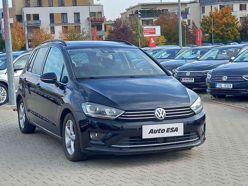 Volkswagen Golf Sportsvan (2015) 1.4 TSi, Highline, DSG - fotografie inzerátu