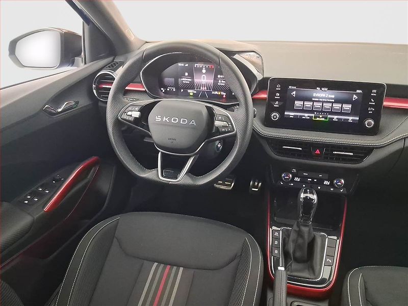 Škoda Fabia (2025) 1.0 TSI, MONTE CARLO, AUTOMAT - fotka 7 z 15