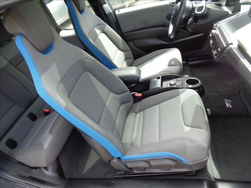 BMW i3 0,0   s - fotka 11 z 21