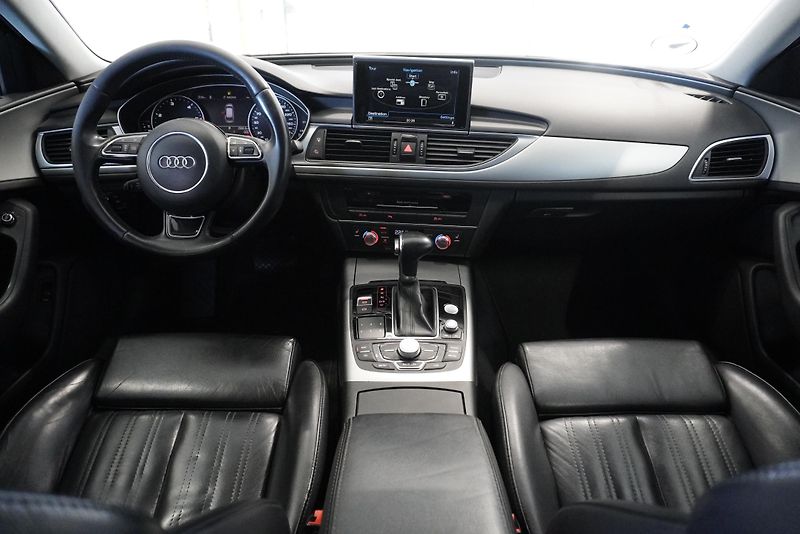 Audi A6 (2014) 3.0 TDI 150kW S-LINE AUTOMAT - fotka 26 z 32
