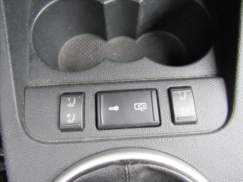 Škoda Fabia 1,4 16V 63kW Style Combi - fotka 18 z 26