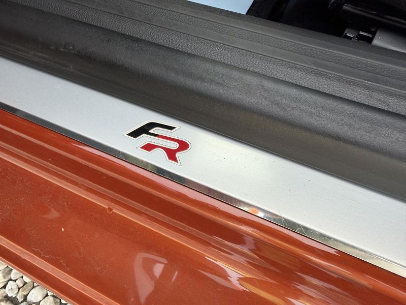 Seat Leon FR 1,5 TSi/96kW - LED,TZ,..... - fotka 60 z 66