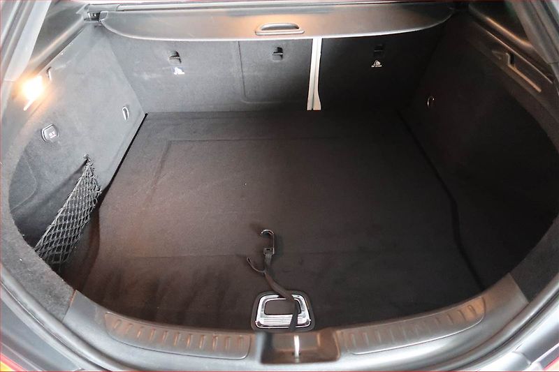 Mercedes-Benz CLA (2016) AMG Paket 220 CDI, Automat - fotka 14 z 20