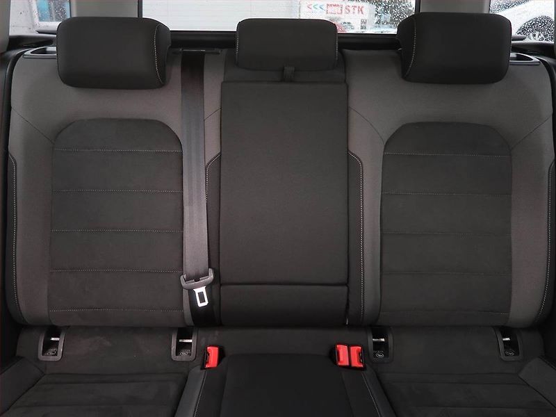 Volkswagen Golf (2020) Comfortline 1.5 TSI, Navi - fotka 10 z 17