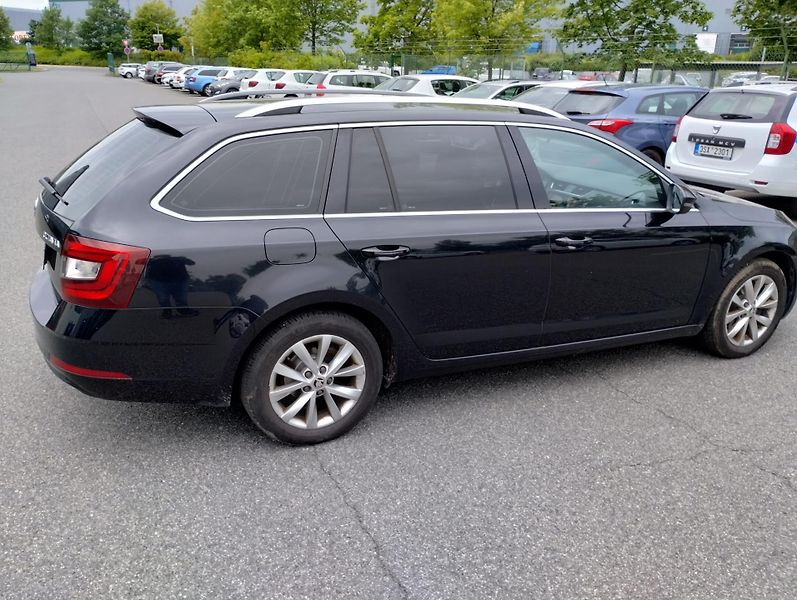 Škoda Octavia (2018) ojeté - fotka 5 z 6