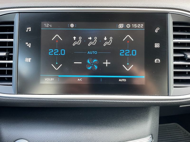 Peugeot 308 (2019) SW 1.5HDi 96kW Allure! - fotka 25 z 34