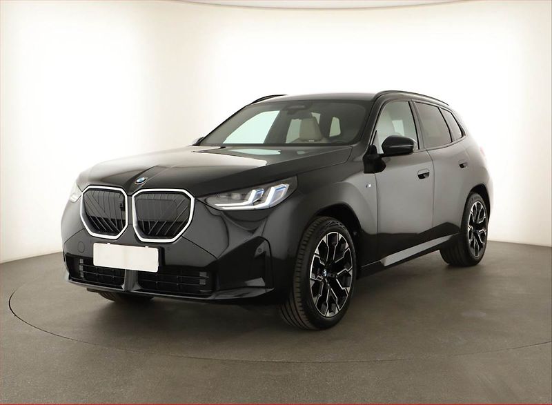BMW X3 (2025) 20 xDrive - fotka 2 z 26