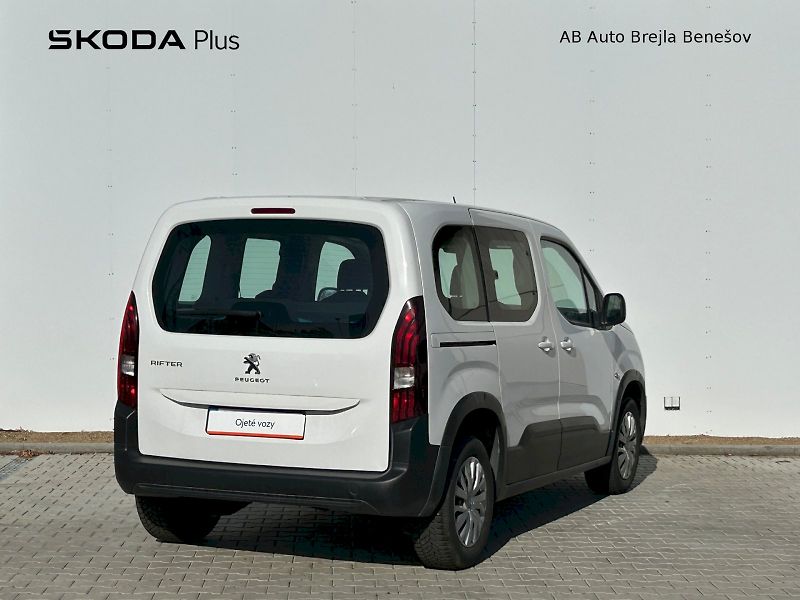Peugeot Rifter (2022) 1,5 Blue HDI 75kW - fotka 2 z 22