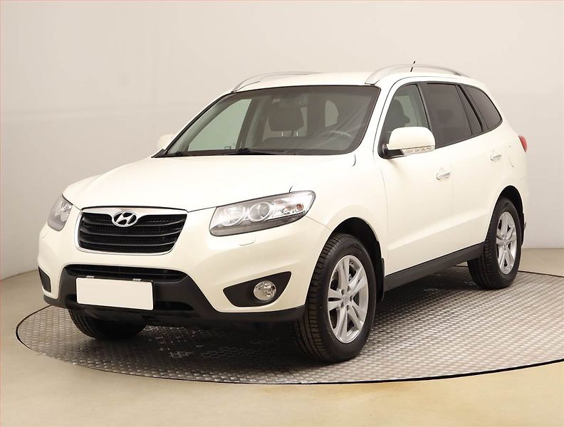 Hyundai Santa Fe (2010) 2.2 CRDi, 4X4, Kůže, Xenony - fotka 2 z 19