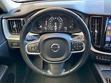 Volvo XC60 D4 AWD MOMENTUM - náhled 12