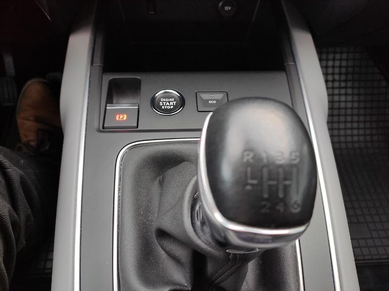 Citroën C5 Aircross (2021) 1.5 HDI MAN6 130k V ZÁRUCE - fotka 15 z 28
