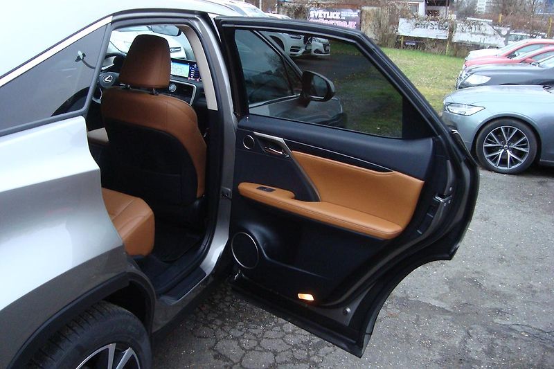 Lexus RX 450h (2021) ČR,1.Maj.S.kn.Najeto 62 tis.! - fotka 51 z 110
