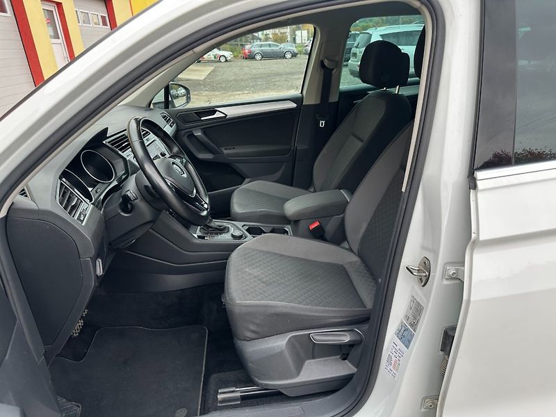 Volkswagen Tiguan 2.0 TDI 110kW/4x4/DSG/Navi - fotka 11 z 47