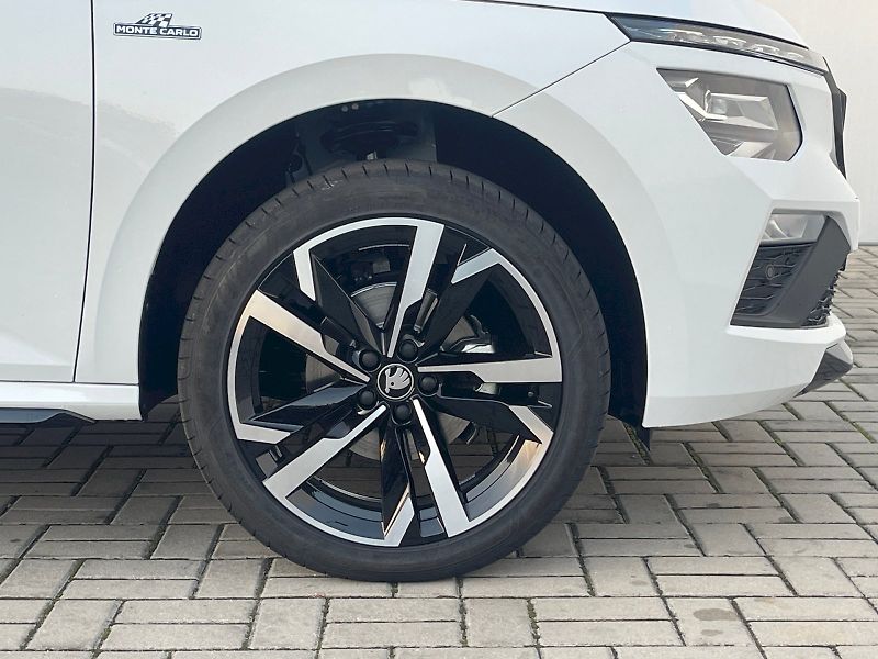 Škoda Kamiq (2025) 1,5 TSI / 110 kW DSG Monte Car - fotka 14 z 30