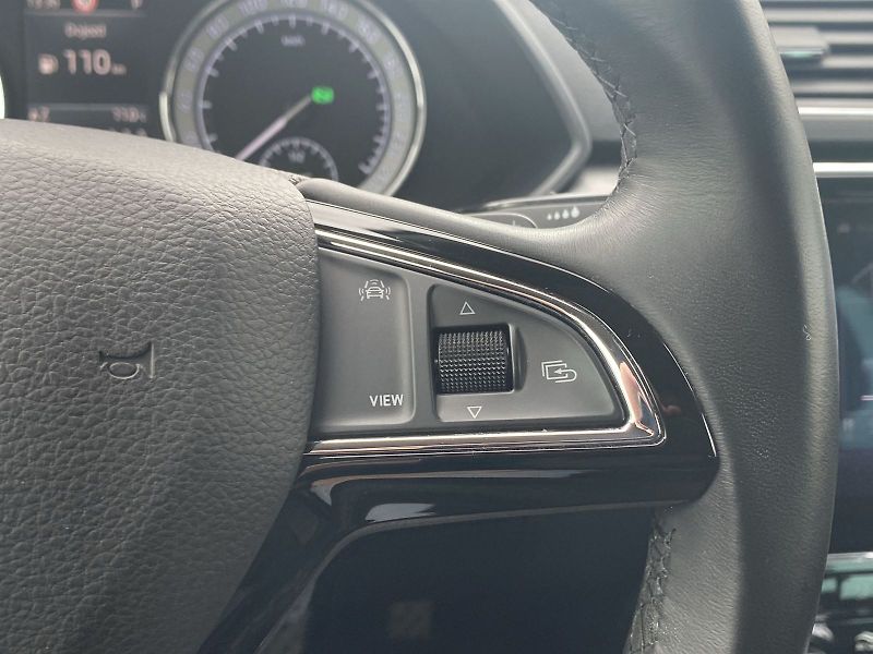 Škoda Superb (2020) 2.0 TDI DSG Style - fotka 26 z 32