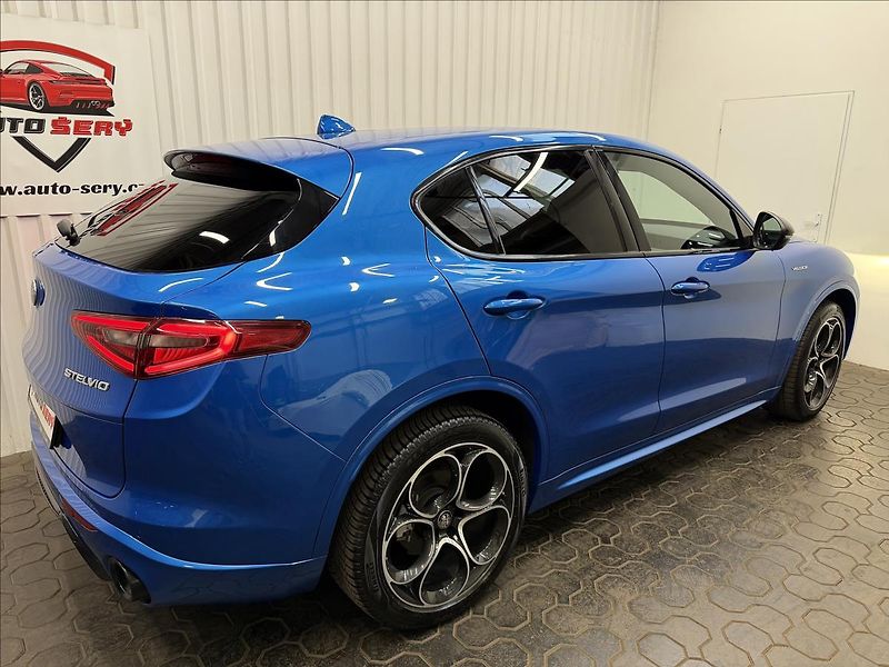 Alfa Romeo Stelvio VELOCE 154kW Q4 - fotka 8 z 44