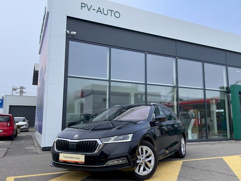 Škoda Octavia (2023) 1.5 eTSI 110kW m-Hev DSG Style - fotka 35 z 35