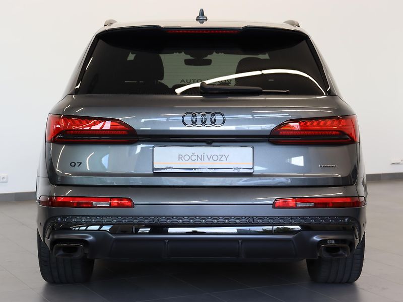 Audi Q7 Sline TDI quattro tiptronic - fotka 6 z 31