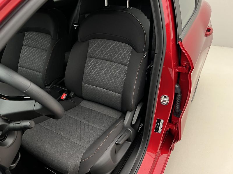 MG MG3 1.5 ICE ELEGANCE 1.maj. CZ - fotka 14 z 35