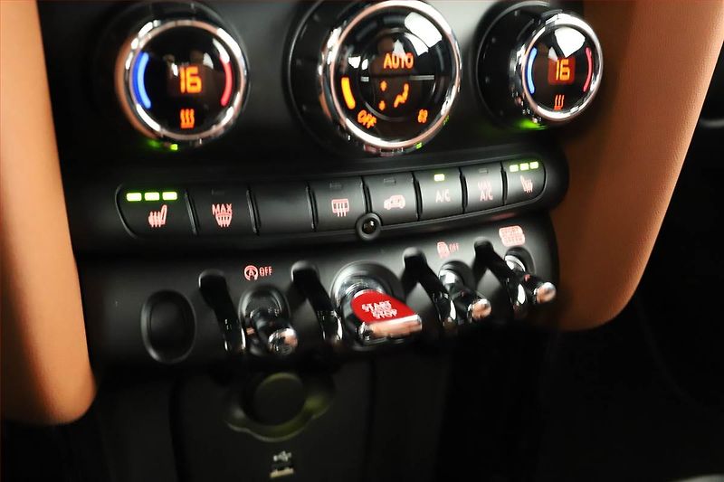 Mini Ostatní (2023) Cooper S - fotka 9 z 18