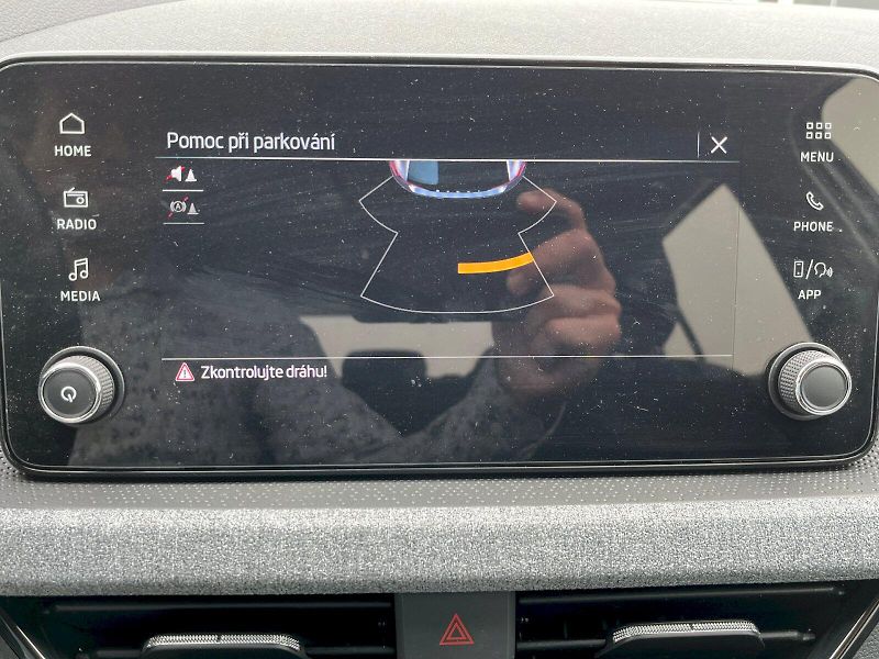 Škoda Scala (2025) 1.0 TSI 85kW Top Selection - fotka 17 z 26