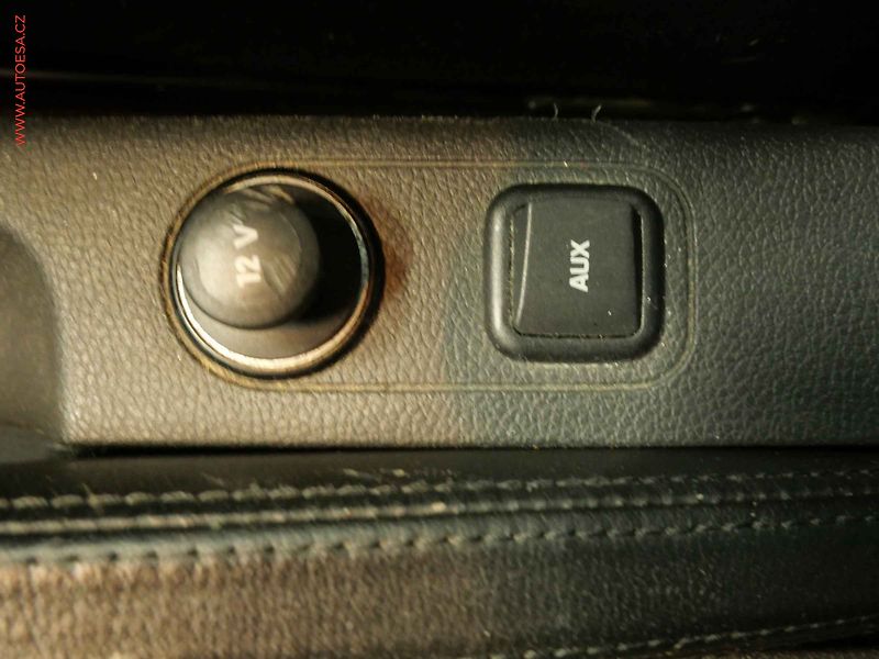 Škoda Fabia (2008) 1.4 16V, Sport - fotka 18 z 19