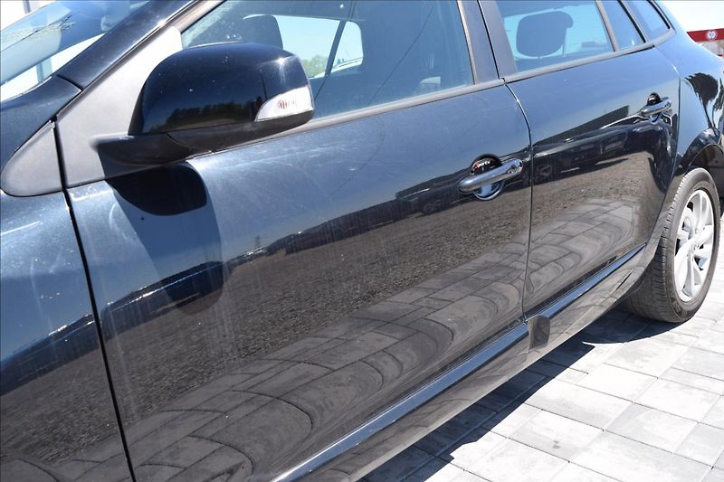 Renault Mégane 1,5 DCI 81KW PO SERVISE TAŽNÉ - fotka 7 z 47