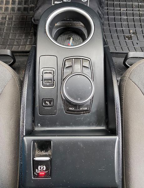 BMW i3 120 Ah 2020 - fotka 18 z 22