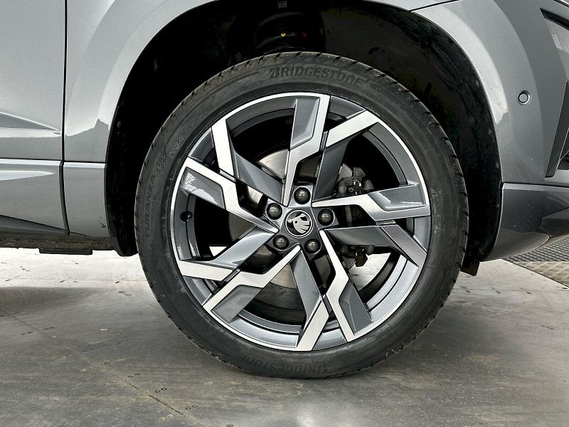 Škoda Karoq (2025) DSG 2.0TDI 110kW 4x4 SportLine - fotka 35 z 35