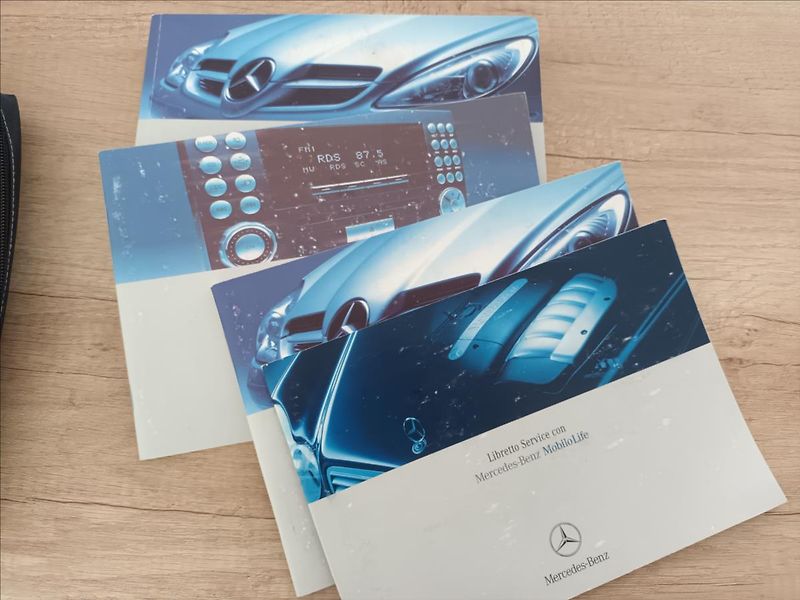 Mercedes-Benz SLK 1,8 200 KOMPRESSOR,120KW - fotka 30 z 33