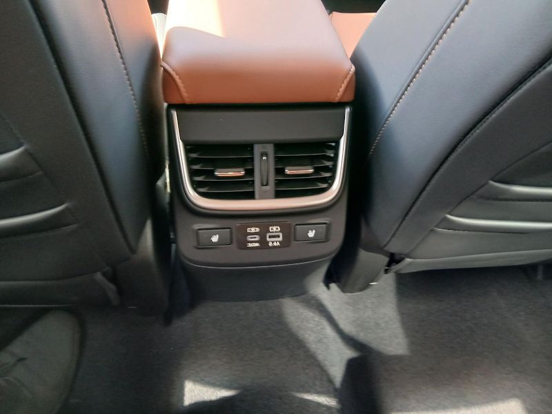 Subaru Outback (2025) 2.5i-TOURING   - fotka 9 z 12