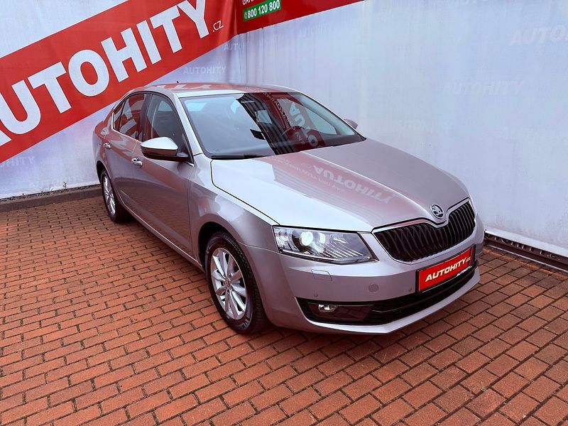 Škoda Octavia 1.4 TSi DSG Style, Navi, TOP - fotka 5 z 27