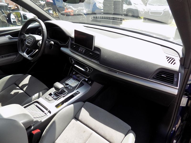 Audi SQ5 3,0 255 KW B&O, SLINE, TOP!!!! - fotka 28 z 44