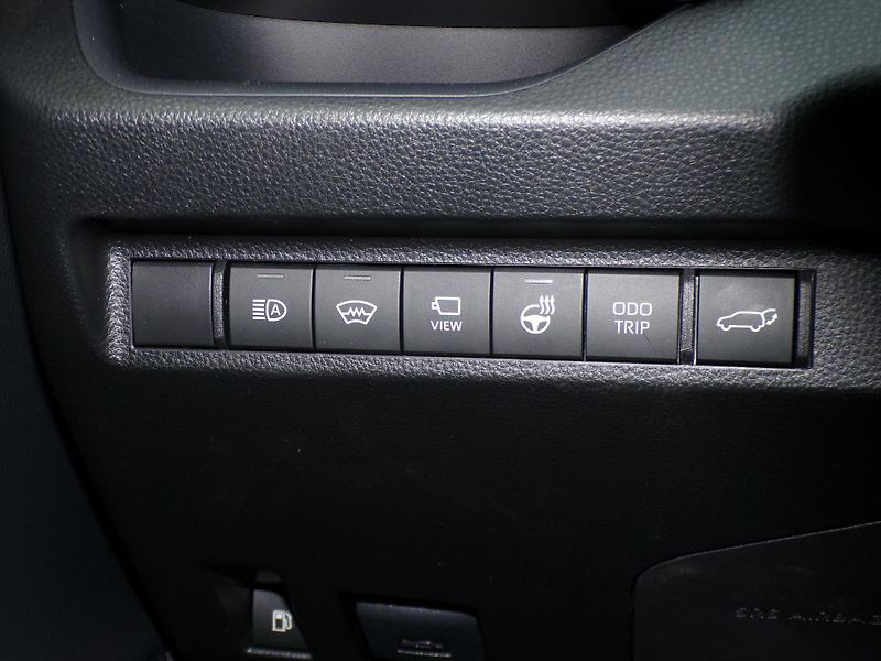 Toyota RAV4 2.5 HSD e-CVT AWD GR-Sport - fotka 14 z 22