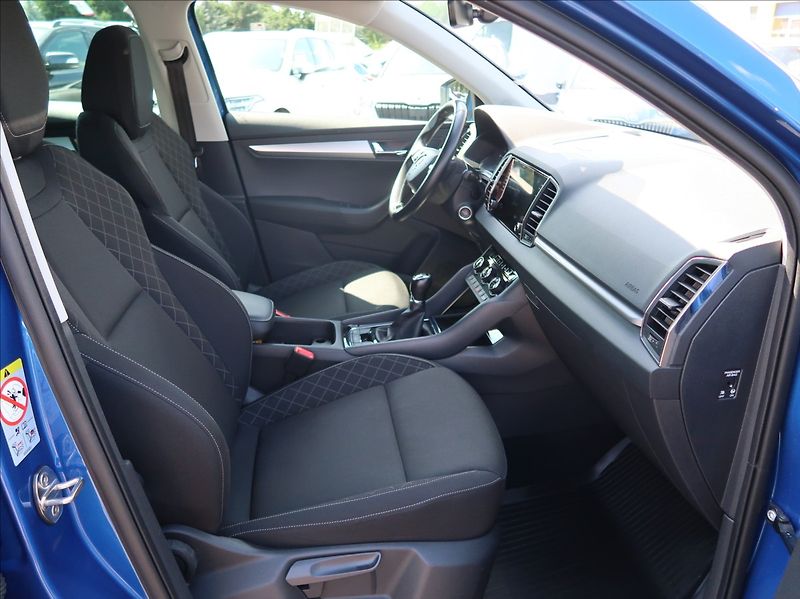 Škoda Karoq 2,0 TDi,1majČR,Serv.kn.,DPH - fotka 13 z 27