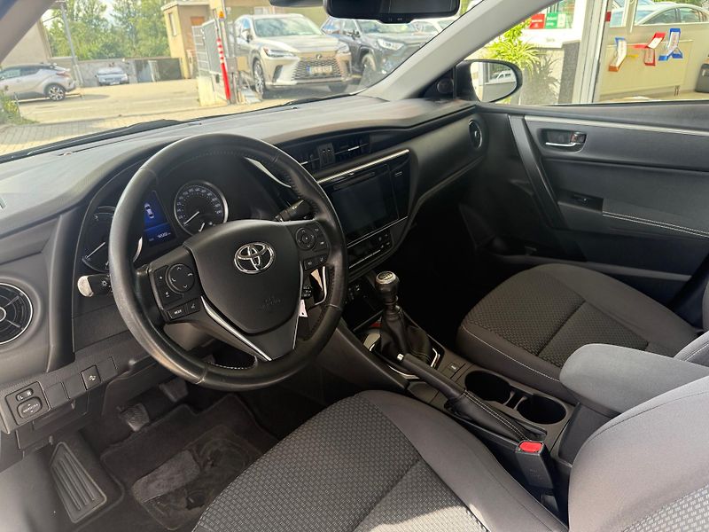 Toyota Corolla 1,4 D-4D Active Trend+ - fotka 10 z 10