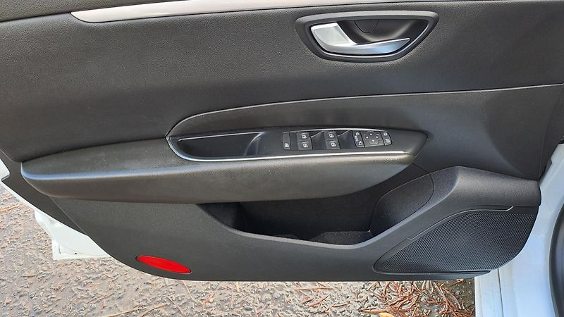 Renault Talisman 1.5 DCI Energy NAVI - fotka 19 z 26