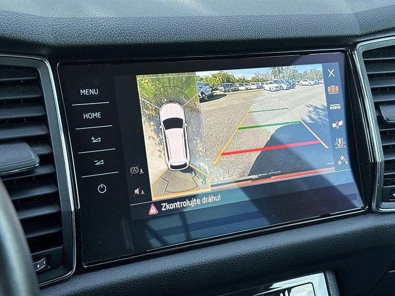Škoda Kodiaq (2019) 2.0 TSI 4x4 DSG L&K - fotka 12 z 31