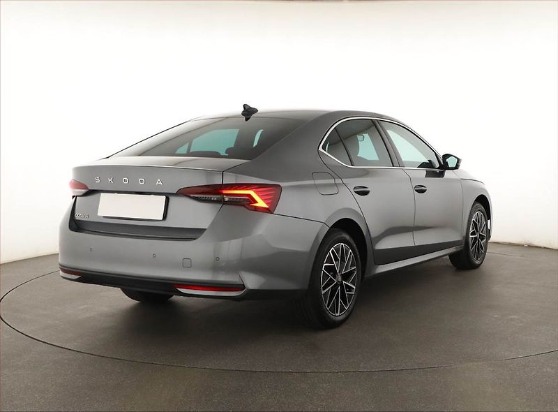 Škoda Octavia (2025) 1.5 TSI e-tec, TOP SELECTION - fotka 5 z 20
