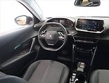 Peugeot 2008 (2022) Allure 1.2 PureTech, Automat - náhled 7