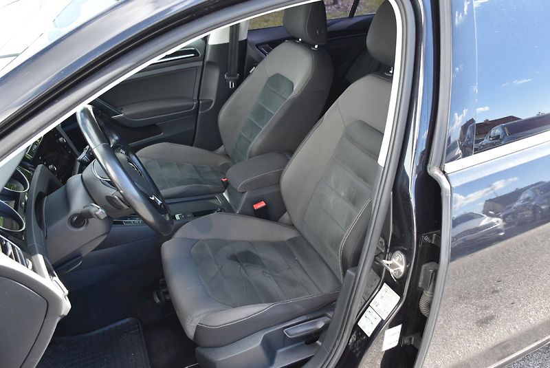 Volkswagen Golf (2021) Tdi DSG - fotka 15 z 23