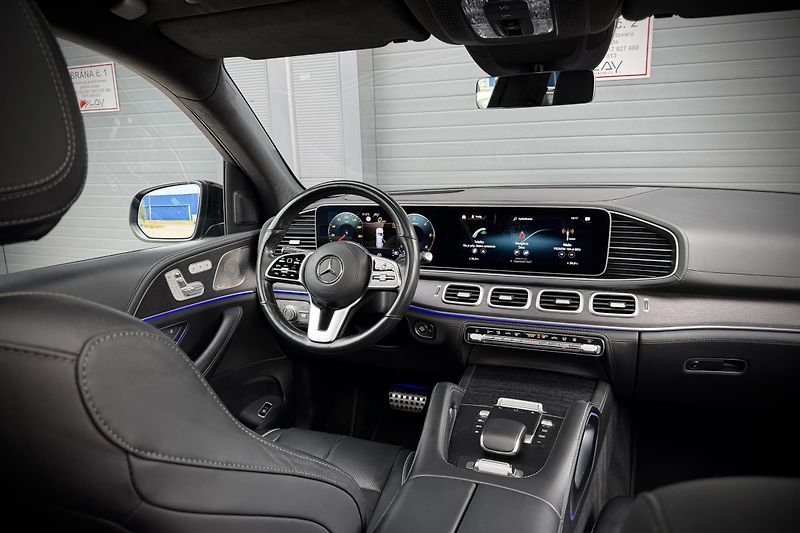 Mercedes-Benz GLS (2022) GLS 400d 4Matic AMG Line - fotka 33 z 51