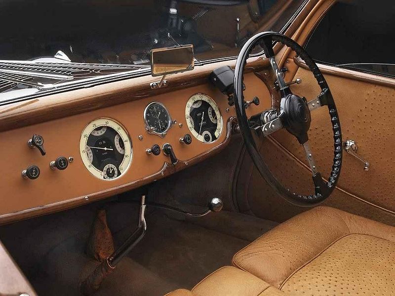 1938 Tatra T97, sbírka Lane Motor Museum.