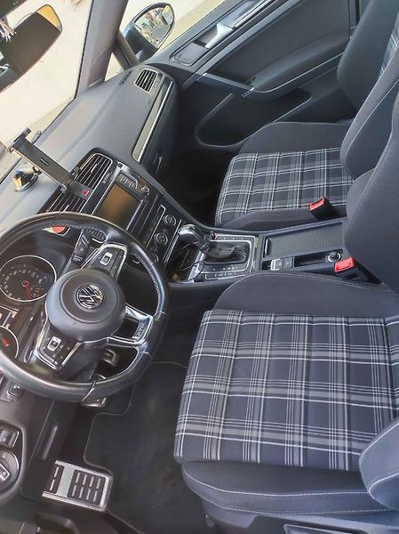 Volkswagen Golf (2016) - fotka 8 z 9
