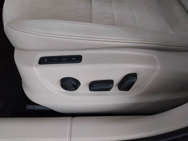 Škoda Octavia (2014) Elegance 2.0 TDI, Serv.kniha - fotka 17 z 24